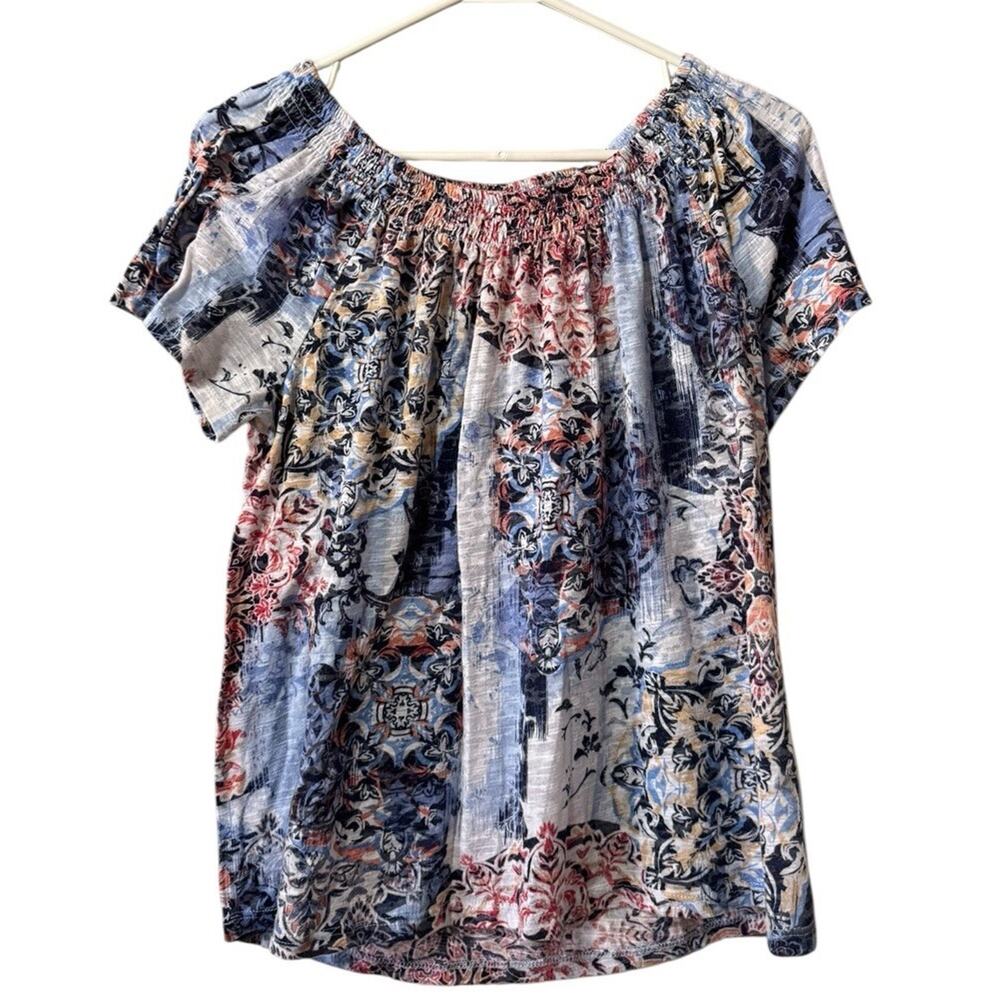 Dana Buchman Woman Size Large Blouse Ruffle Colorful Lightweight Summer Career